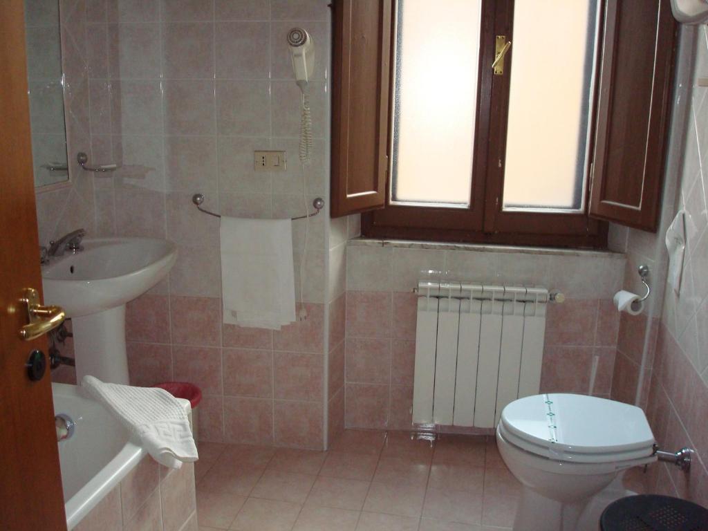 Albergo La Sfinge Chiusi Quarto foto